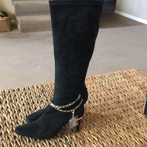 Randolph Duke boots. NIB. black faux suede with 3” heel. Removable chain. Size 7